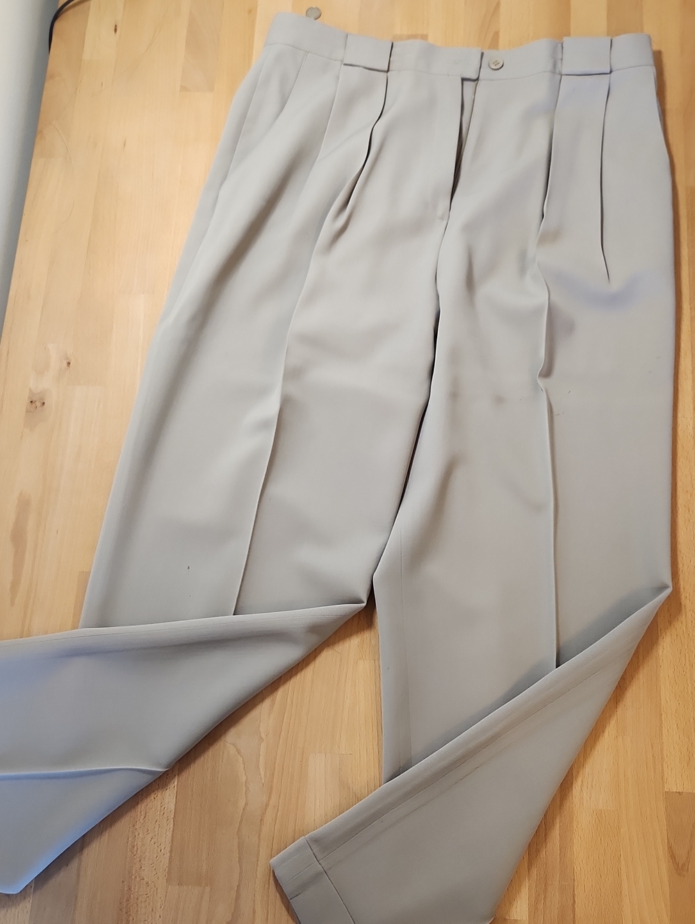 Jones New York Pleated Women's Dress Pants